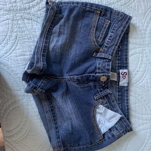 Jean short shorts